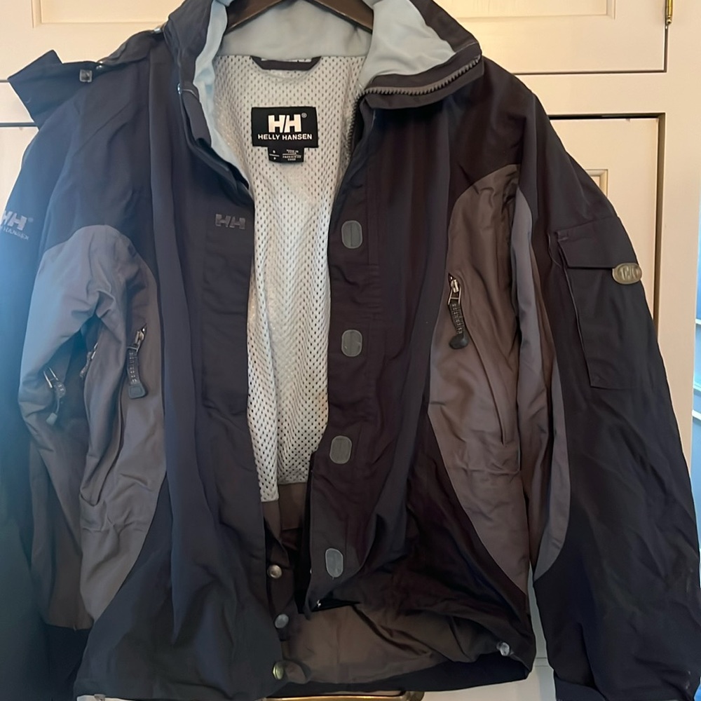 Women’s Helly Hanson ski jacket, grey, size S